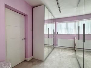 Photo 31- click for photo gallery